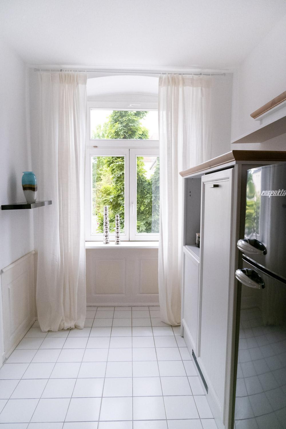 Bella Casa - Business&Family - 2 Zimmer Direkt Neben Schloss, Parkplatz, Smarttv, Netflix, Waschmaschine, 24H Checkin, 71Qm, Kingsizebett, Hotelbettwaesche Ludwigsburg Ngoại thất bức ảnh